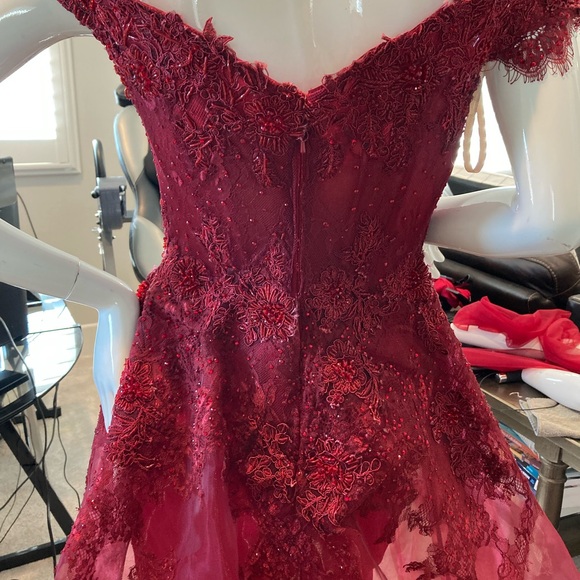 New elegant dress/gown - Picture 12 of 17